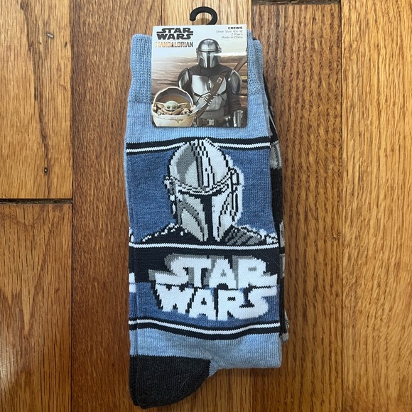 Star Wars: The Mandalorian Socks, Size 6 1/2 - 12 - Picture 1 of 3